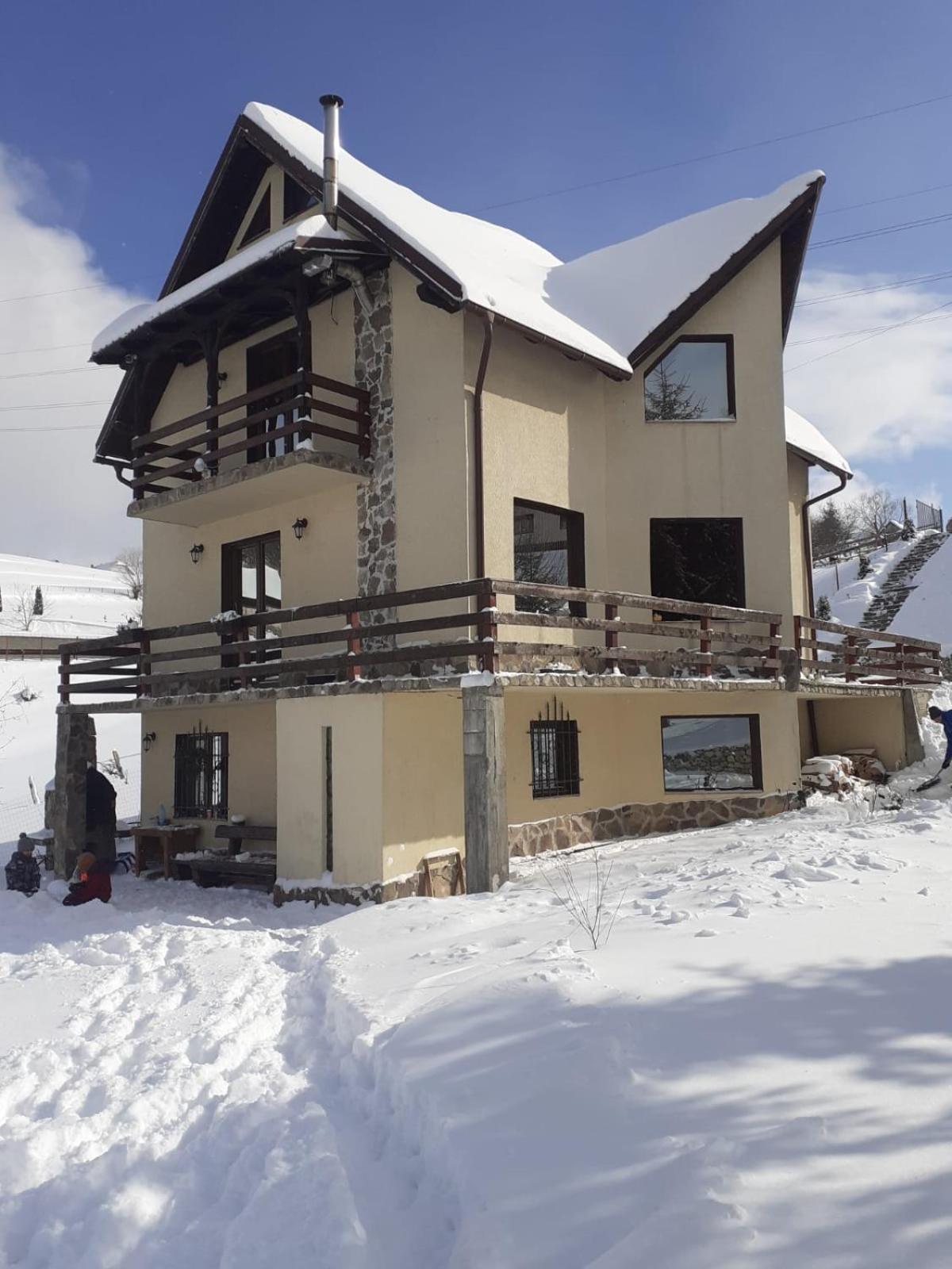 La Kaifas Villa Fundata Exterior photo